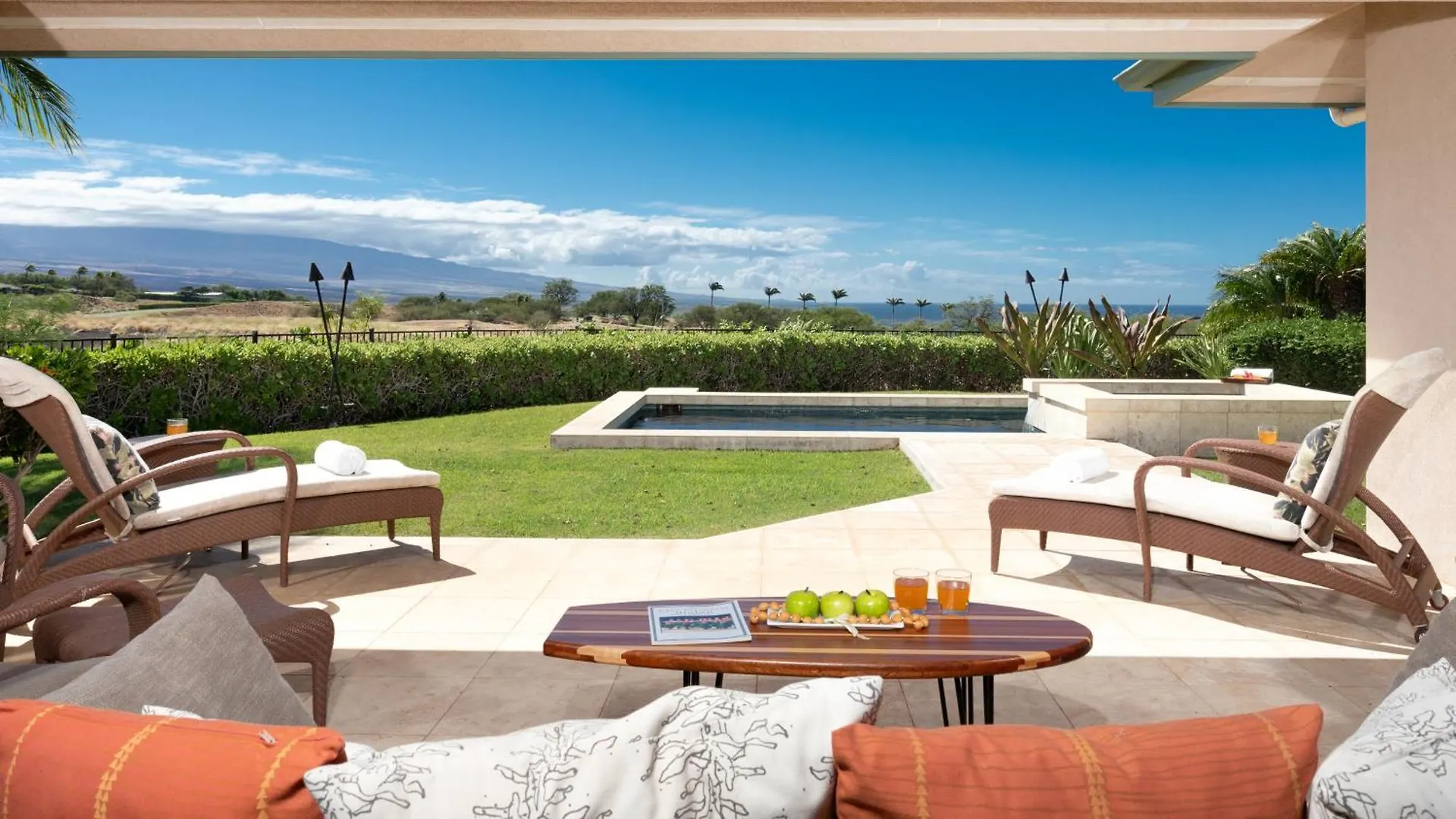 Ikena Nani Exquisite Mauna Kea Home With Heated Pool And Ocean Views Waimea  USA