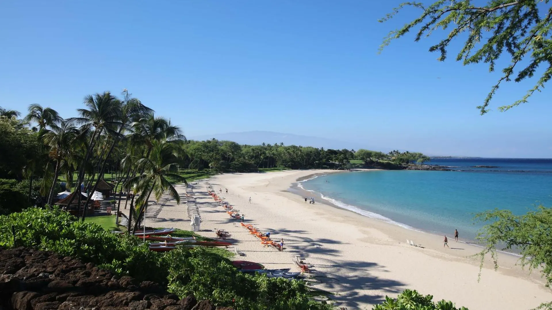 Semesterbostad Ikena Nani Exquisite Mauna Kea Home With Heated Pool And Ocean Views Waimea